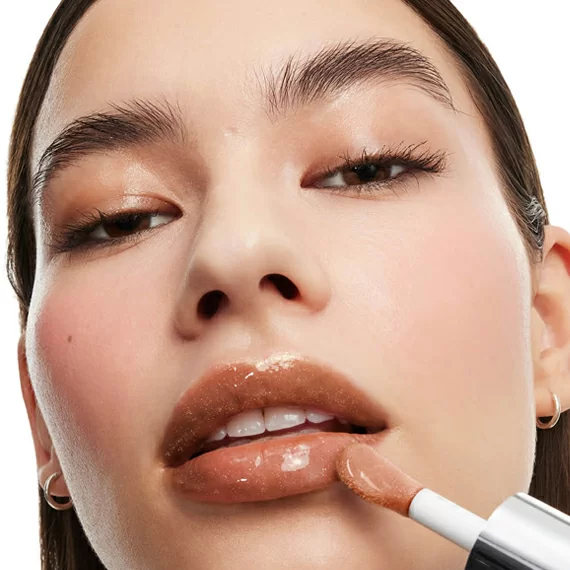 YSL LOVESHINE PLUMPING LIP OIL GLOSS 01