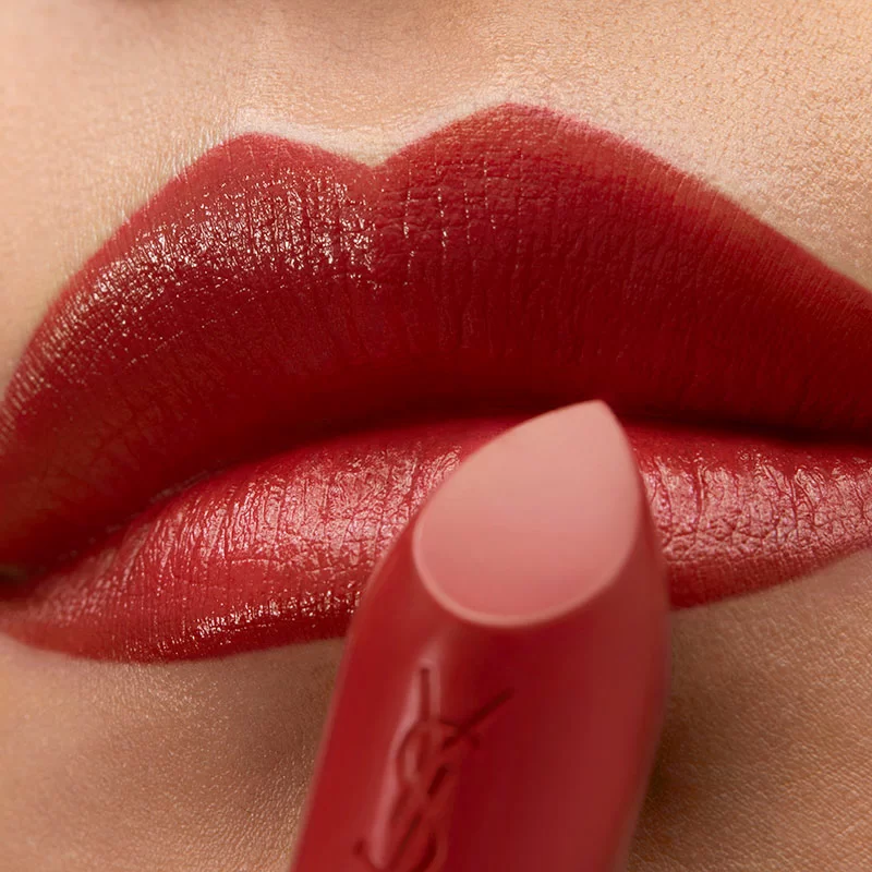 ROUGE PUR COUTURE